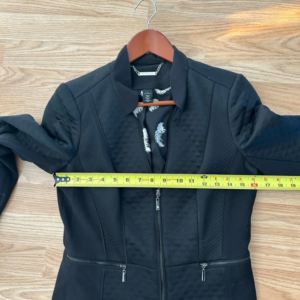 White House Black Market Black Quilted Blazer - Picture 5 of 6
